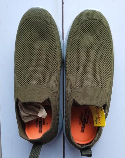 Flymax ( shoes)