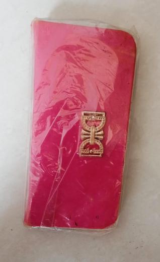 Button pouch bag